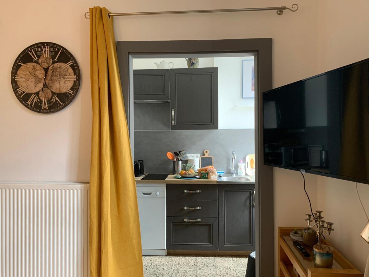 La Cour Pavée, T2 lumineux, cosy, confort 55 m2 Saint-Léonard-de-Noblat Esterno foto